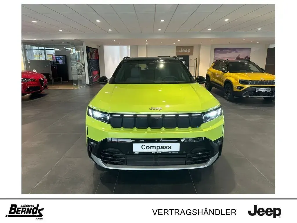 Gebraucht Jeep Compass 156 kW (213 PS) 2026 Hawaii green mit dach schwarz SUV