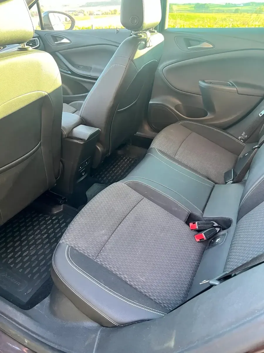 Usata Opel Astra 160 CV (117 kW) 2016 Marrone Berlina