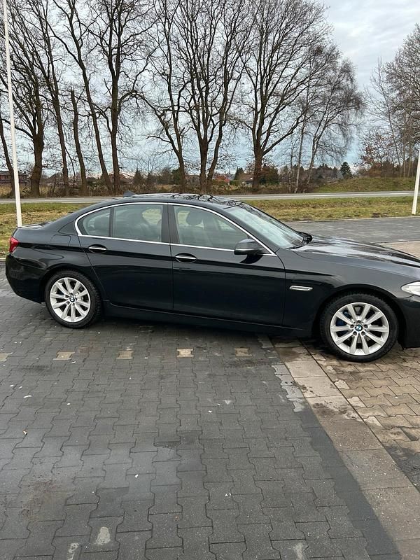 Gebraucht BMW 525 218 PS (160 kW) 2014 Schwarz Limousine