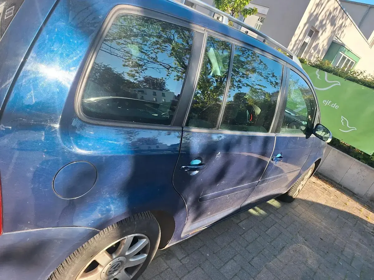 Gebraucht VW Touran 140 PS (102 kW) 2005 Blau Van / Kleinbus