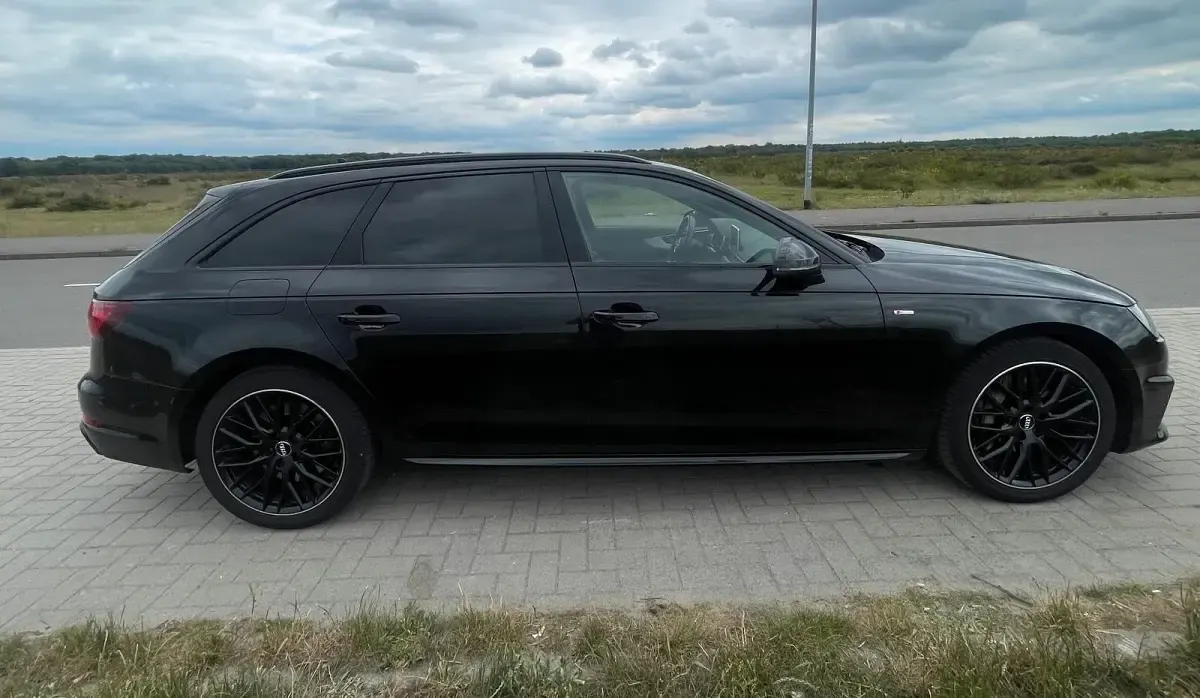 Gebraucht Audi A4 S-Line 231 PS (169 kW) 2019 Schwarz Kombi