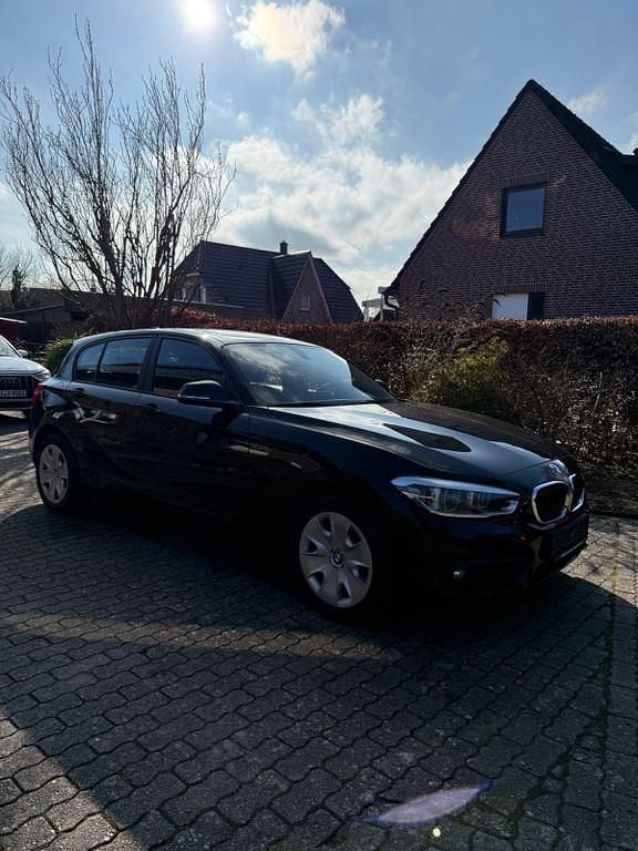 Gebraucht BMW 116 109 PS (80 kW) 2017 Schwarz Kleinwagen