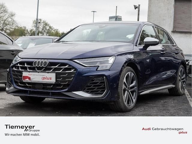 Navarrablau metallic Gebraucht 2024 Audi S3 Ambiente Limousine | 42.040 € (Superpreis) - Bild 1/4