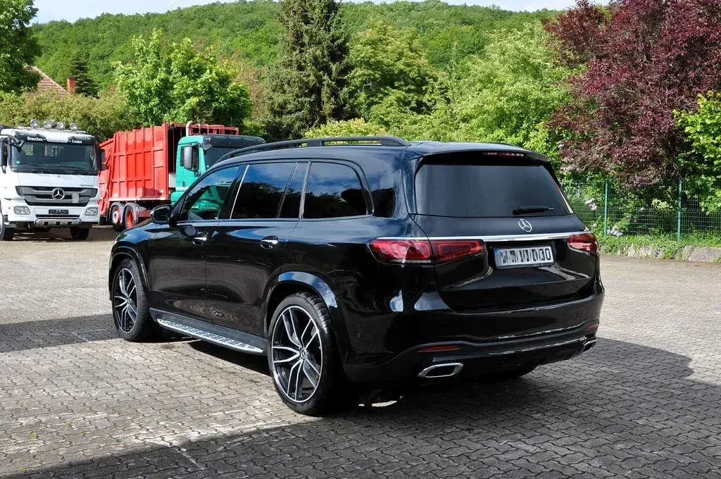 Gebraucht Mercedes GLS400 330 PS (242 kW) 2021 Schwarz SUV