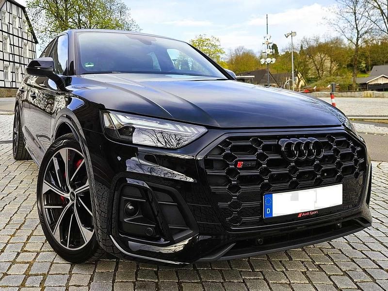 Second-hand Audi SQ5 Sportback Ambiente 341 CP (250 kW) 2021 Negru SUV