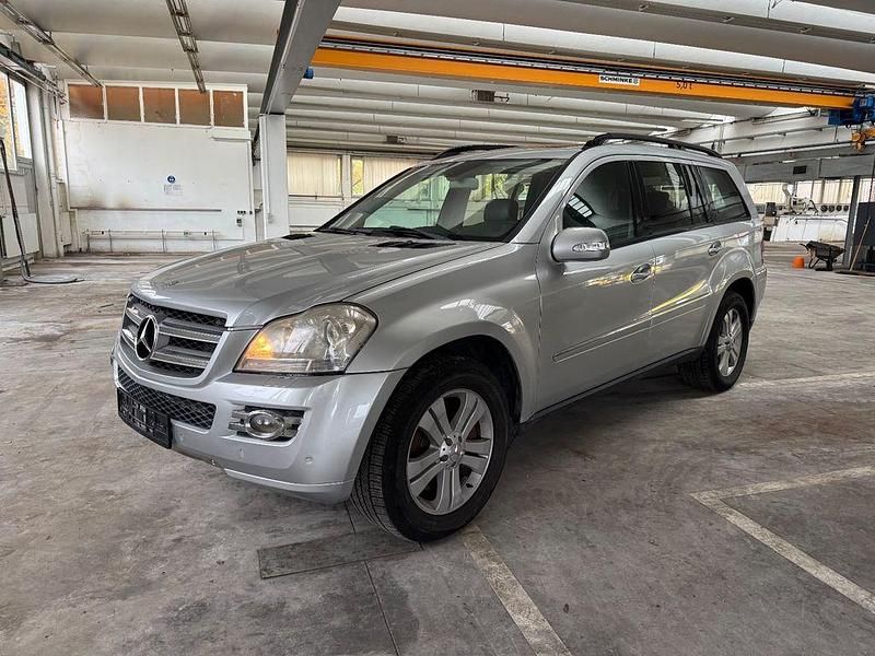 Silber Gebraucht 2007 Mercedes GL320 SUV | 5.990 € (Guter Preis) - Bild 1/4
