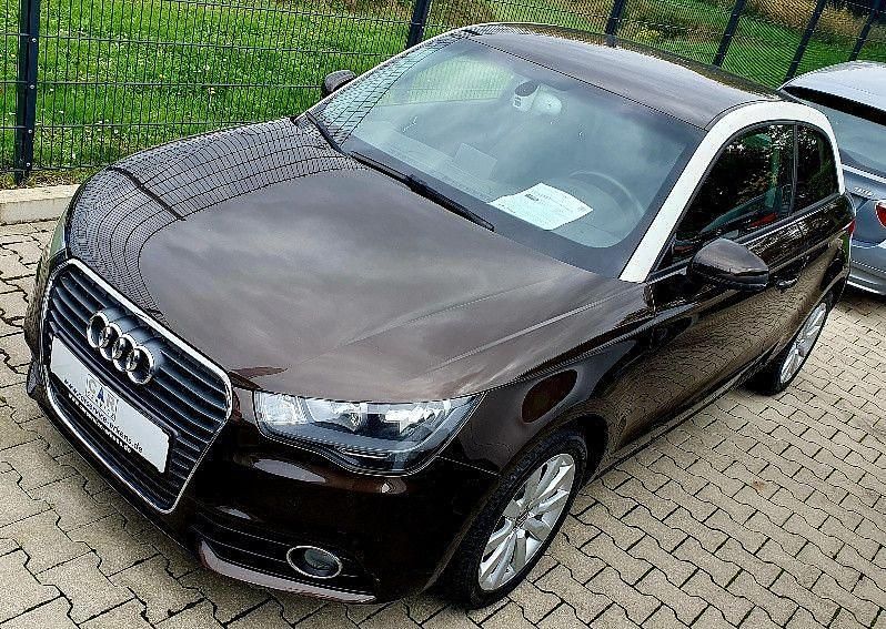 Gebraucht Audi A1 Attraction 86 PS (63 kW) 2013 Braun Kleinwagen