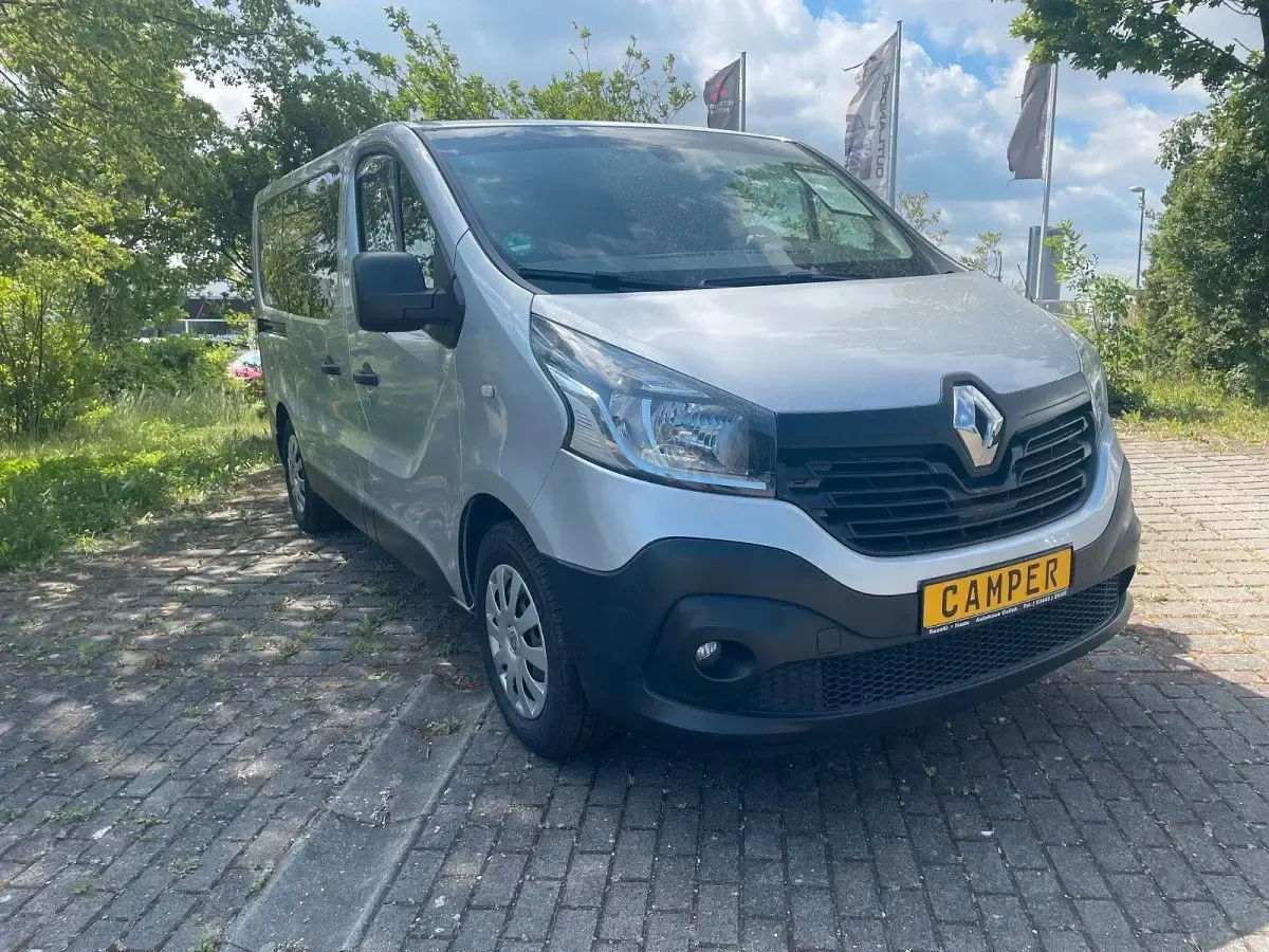 Gebraucht Renault Trafic 125 PS (91 kW) 2017 Van / Kleinbus
