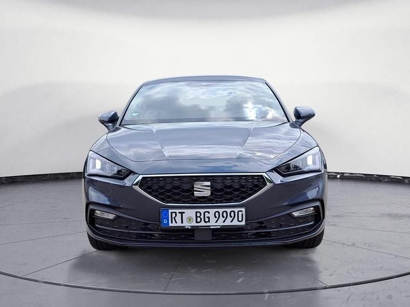 Gebraucht Seat Leon 150 PS (110 kW) 2025 Magnetic grau metallic Limousine