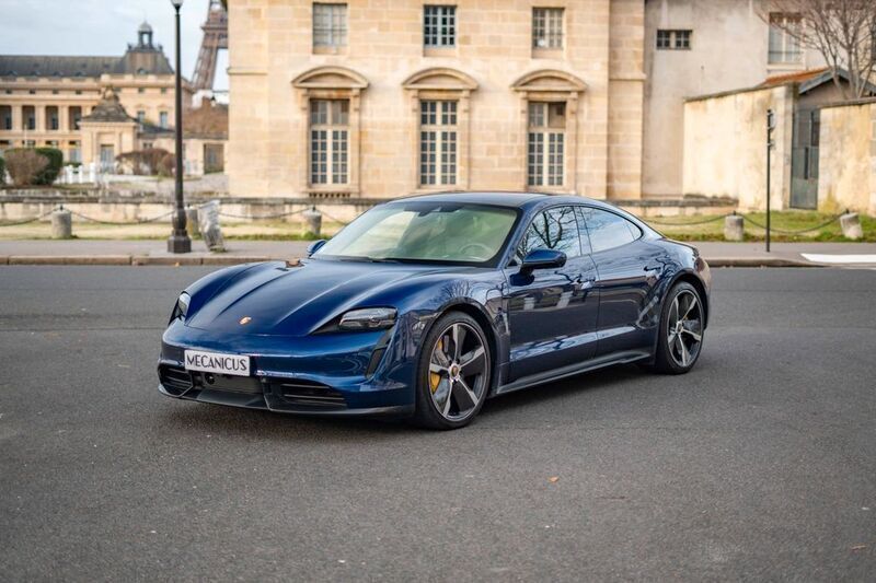 Blau Gebraucht 2020 Porsche Taycan Turbo S Limousine | 92.900 € (Fairer Preis) - Bild 1/4