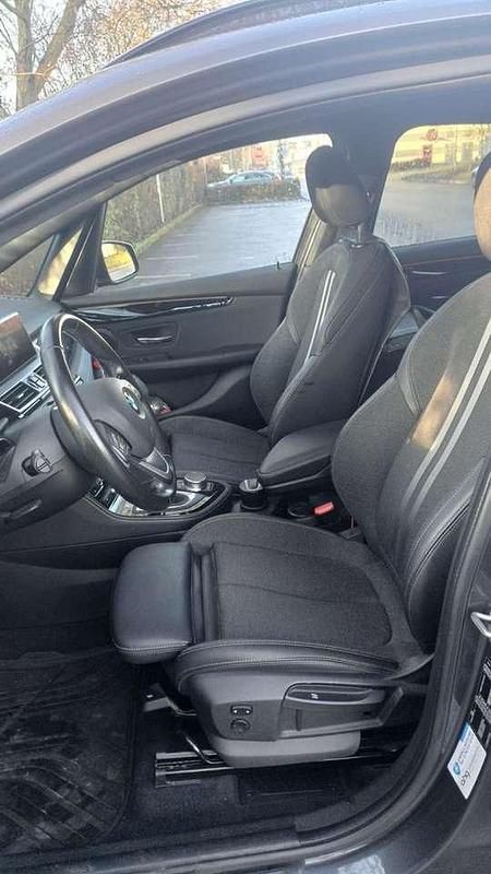 Gebraucht BMW 220 Sport Line 192 PS (141 kW) 2018 Grau Kombi