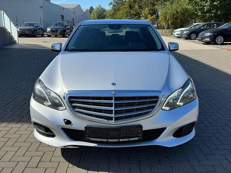 Usata Mercedes E350 252 CV (185 kW) 2014 Argento Berlina