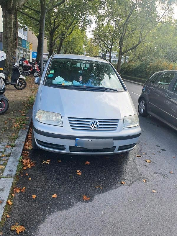 Silber Gebraucht 2003 VW Sharan Van / Kleinbus | 1.650 € (Guter Preis) - Bild 1/4