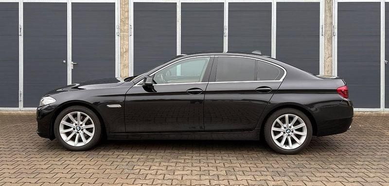Gebraucht BMW 520 184 PS (135 kW) 2013 Schwarz Limousine