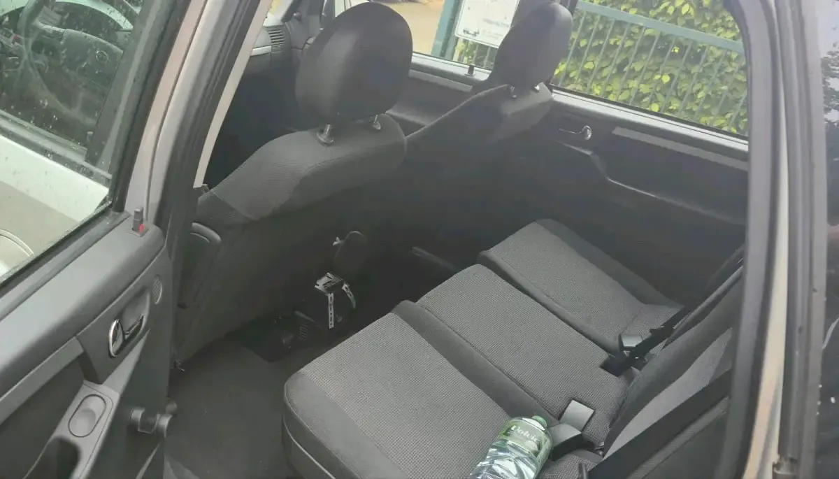 Usata Opel Meriva 2003 Argento Monovolume