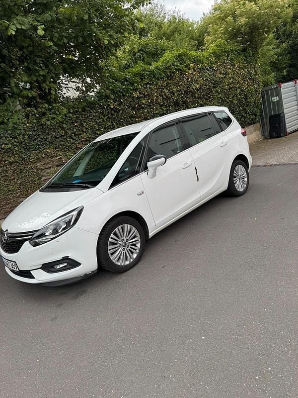 Gebraucht 2017 Opel Zafira Van / Kleinbus | 9.500 € - Bild 1/4