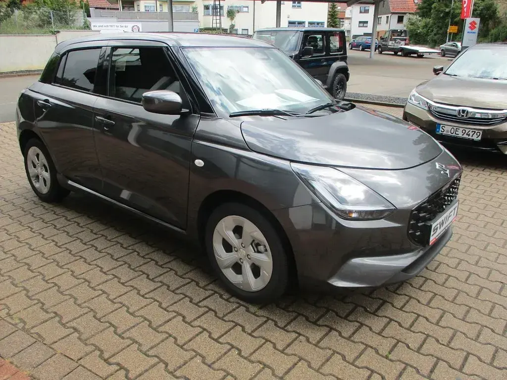 Neu Suzuki Swift Comfort 83 PS (61 kW) 2026 Grau Kleinwagen