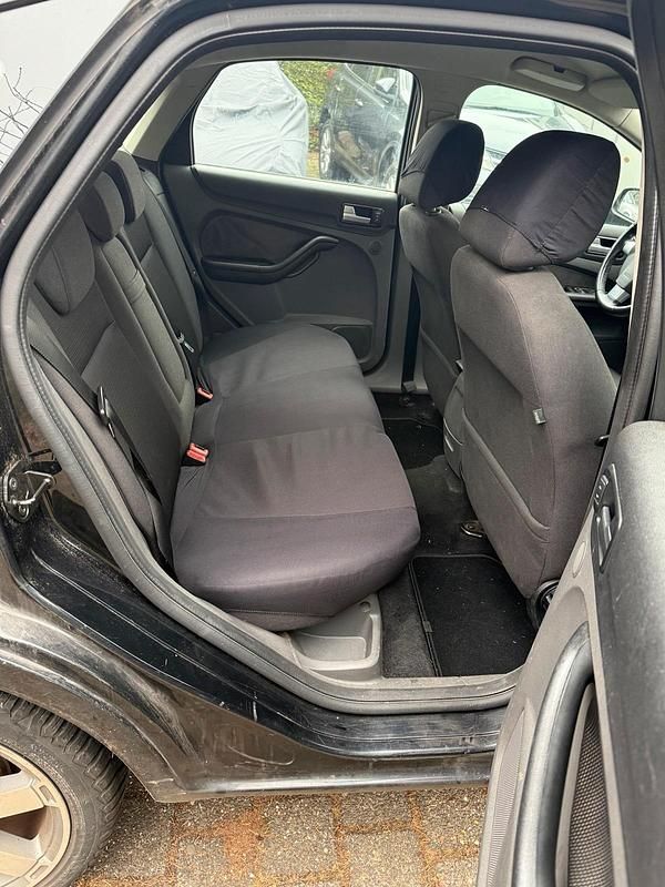 Gebraucht Ford Focus 136 PS (100 kW) 2006 Schwarz Limousine