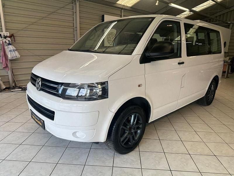 Second-hand VW T5 140 CP (102 kW) 2013 Alb Van
