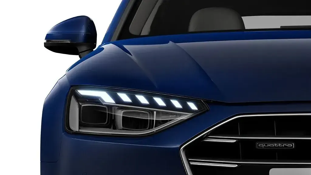 Gebraucht Audi A4 Advanced Plus 204 PS (150 kW) 2023 Blau Kombi