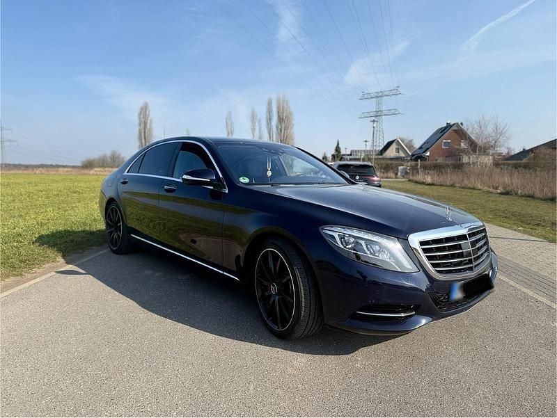 Gebraucht Mercedes S350 256 PS (188 kW) 2015 Blau Limousine