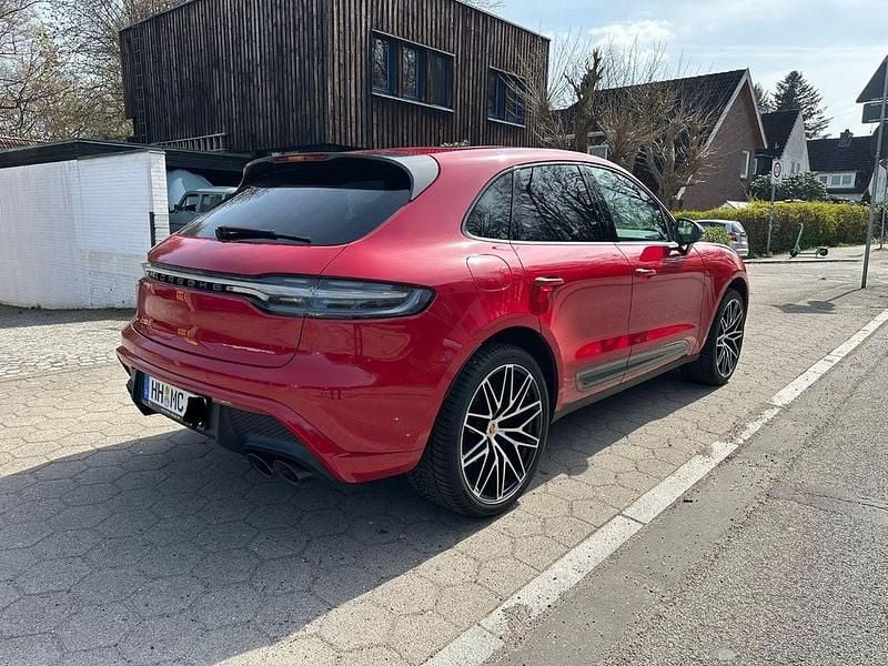 Gebraucht Porsche Macan 265 PS (194 kW) 2022 Rot SUV