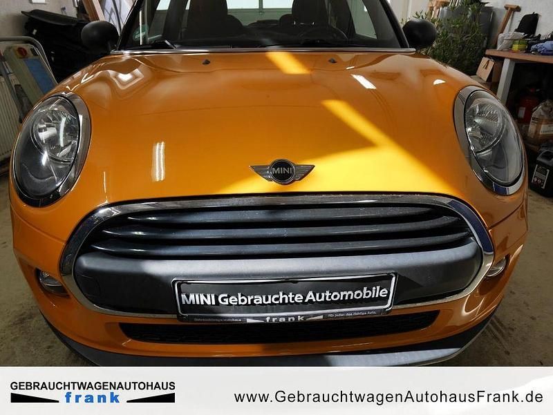 Gebraucht Mini ONE 102 PS (75 kW) 2015 Orange Kleinwagen