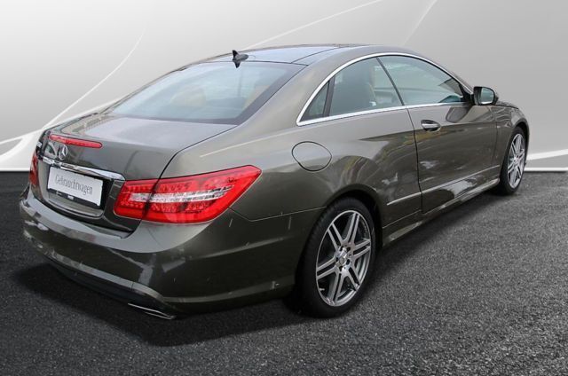 Gebraucht Mercedes E500 556 PS (408 kW) 2011 Grau metallic Coupé