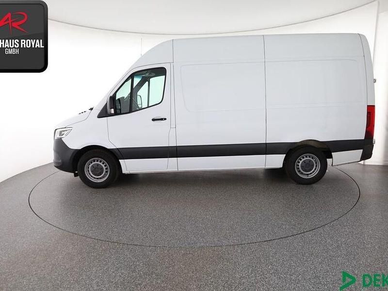 Gebraucht Mercedes Sprinter 163 PS (119 kW) 2018 Arktikweiss Van