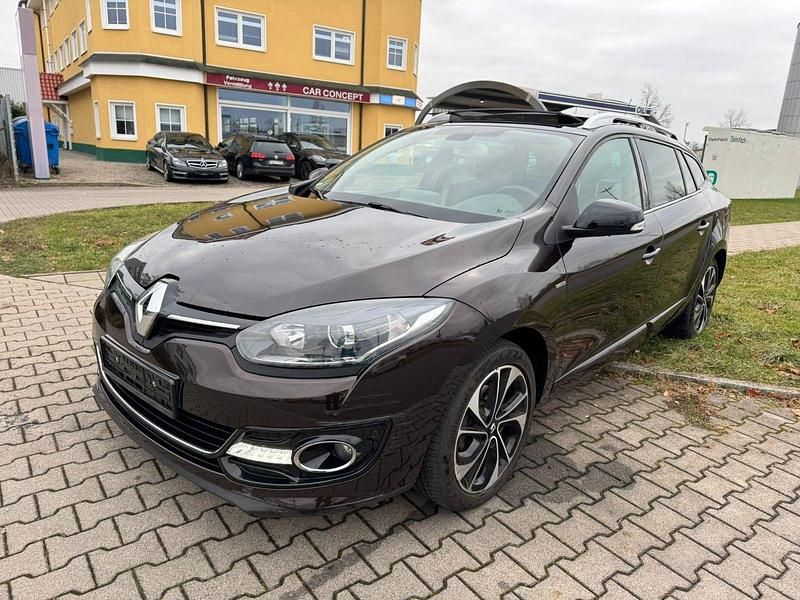 Braun Gebraucht 2016 Renault Mégane GrandTour Bose Edition Kombi | 7.990 € (Superpreis) - Bild 1/4