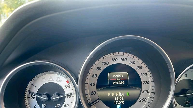 Schwarz Gebraucht 2014 Mercedes C220 Kombi | 9.500 € (Superpreis) - Bild 1/4