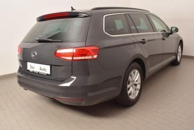Gebraucht VW Passat Comfortline 150 PS (110 kW) 2015 Grau Kombi