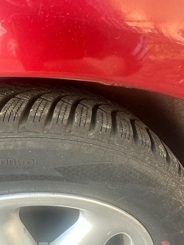 Gebraucht Renault Mégane 120 PS (88 kW) 2010 Rot Limousine