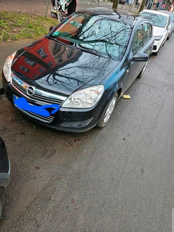 Gebraucht Opel Astra 90 PS (66 kW) 2008 Schwarz Limousine