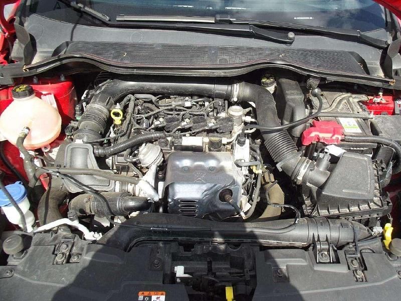 Gebraucht Ford Fiesta ST-Line 140 PS (102 kW) 2018 Racerot Kleinwagen