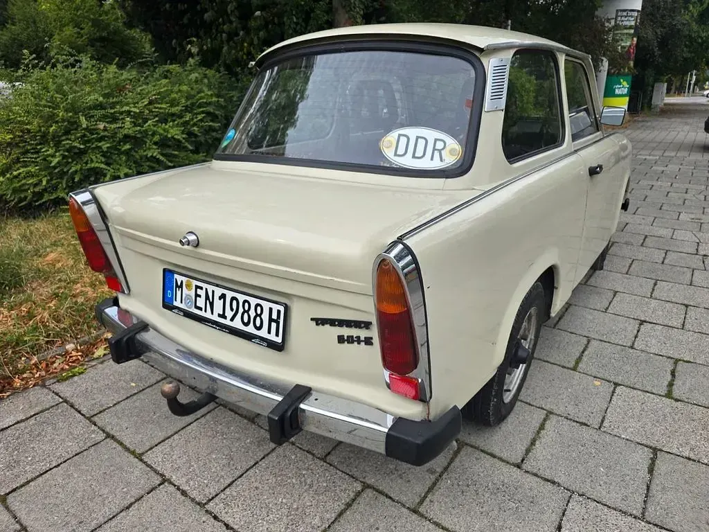 Gebraucht Trabant 601 26 PS (19 kW) 1988 Weiß Kleinwagen