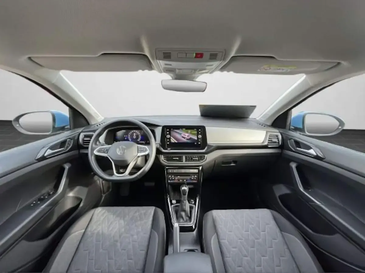 Gebraucht VW T-Cross Life 95 PS (69 kW) 2025 Blau SUV