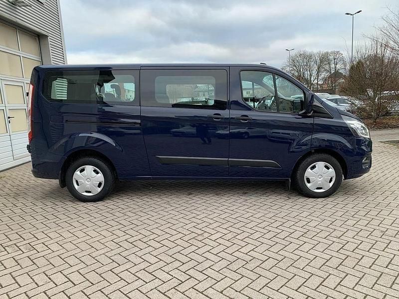 Gebraucht Ford Transit Custom 131 PS (96 kW) 2022 Blau Kombi