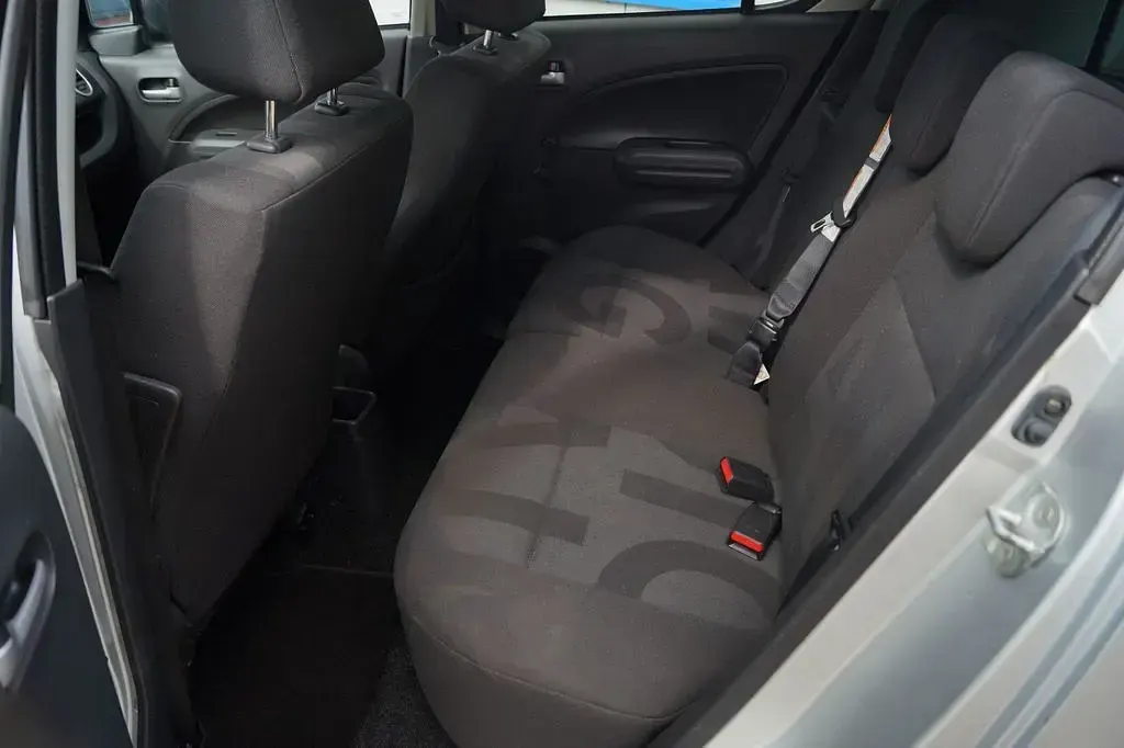 Gebraucht Opel Agila Edition 86 PS (63 kW) 2009 Silber Kleinwagen