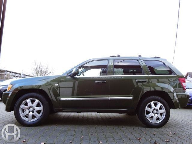Gebraucht Jeep Grand Cherokee Overland 218 PS (160 kW) 2007 Andere farbe metallic SUV