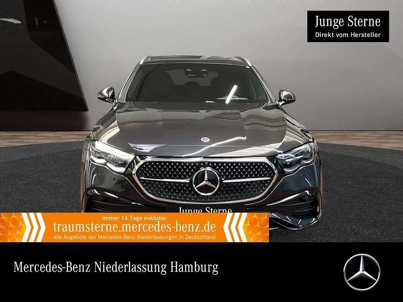 Grau Gebraucht 2024 Mercedes E220 Advanced Plus Limousine | 53.990 € (Fairer Preis) - Bild 1/3