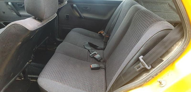 Gebraucht VW Golf II 69 PS (50 kW) 1987 Gelb Kleinwagen