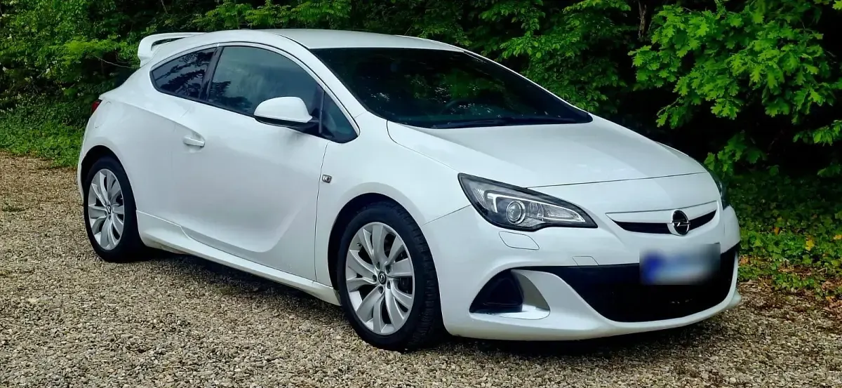 Gebraucht Opel Astra GTC OPC 280 PS (205 kW) 2016 Weiß Coupé