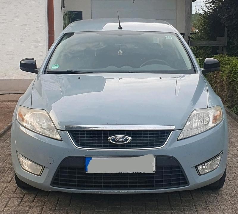 Blau Gebraucht 2008 Ford Mondeo Kombi | 1.899 € (Etwas zu teuer) - Bild 1/4