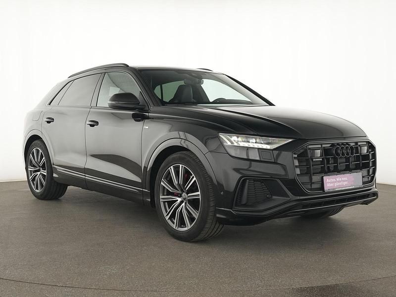 Gebraucht Audi Q8 Competition 231 PS (169 kW) 2023 Mythosschwarz SUV