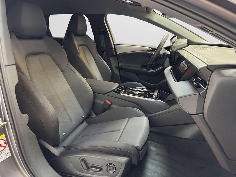 Gebraucht Audi A6 e-tron Ambiente 269 kW (367 PS) 2025 Taifungrau metallic (metallic) Kombi