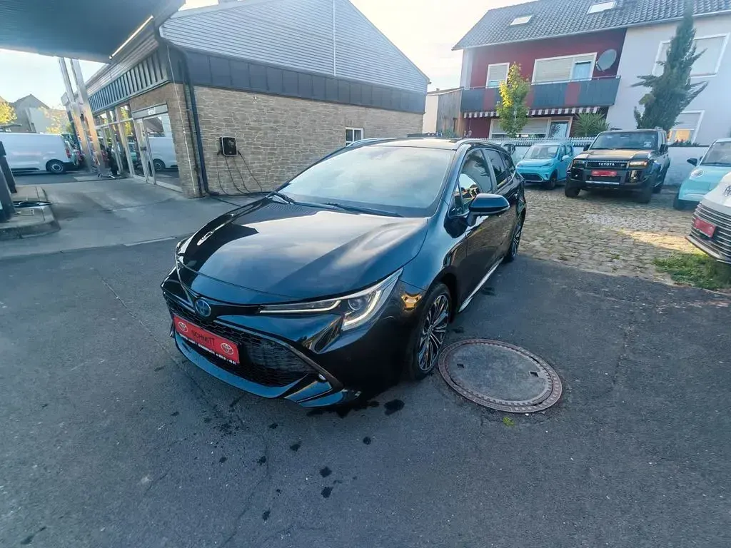 Brugt Toyota Corolla Team 152 HK (111 kW) 2022 Sort Stationcar