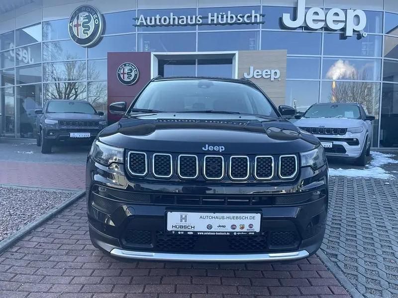 Schwarz Gebraucht 2021 Jeep Compass Limited SUV | 30.950 € - Bild 1/4