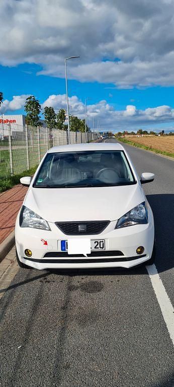 Weiß Gebraucht 2015 Seat Mii FR-Line Kleinwagen | 5.940 € (Guter Preis) - Bild 1/4