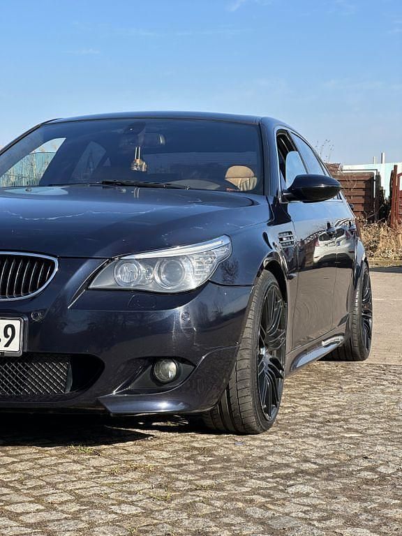 Gebraucht BMW 525 Performance 192 PS (141 kW) 2004 Blau Limousine